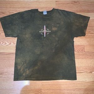 Vintage peace frog tee